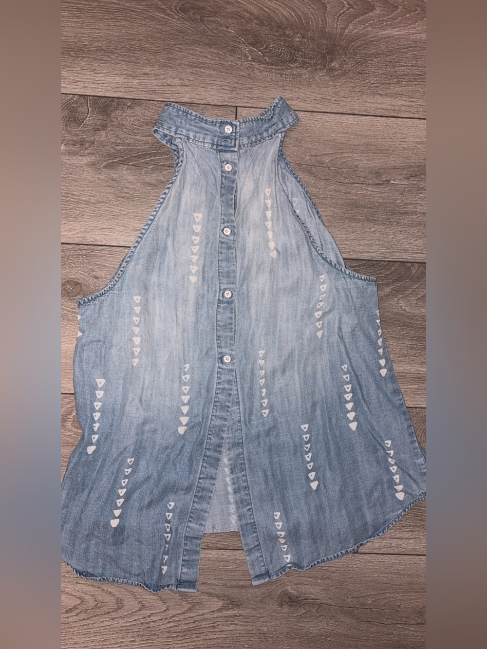 Cloth & Stone Size Medium Ombre Denim Boho Tank Top Button Down